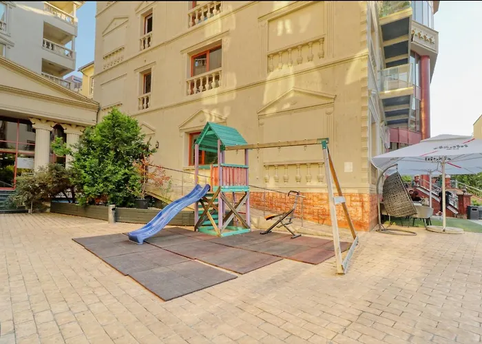 Luxurious 3 Bedroom In Herastrau Апартаменты Бухарест