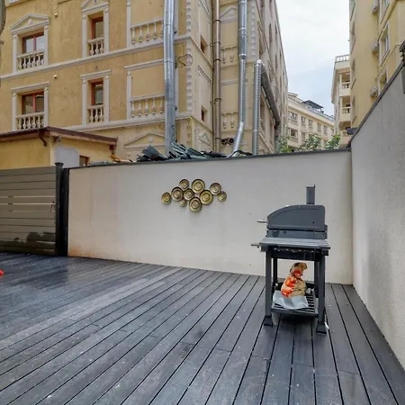 Luxurious 3 Bedroom In Herastrau *