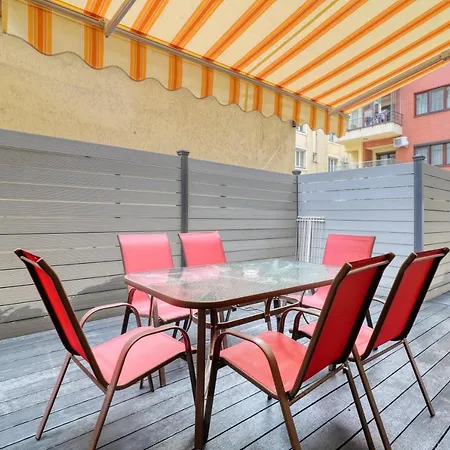 Luxurious 3 Bedroom In Herastrau *