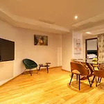 Luxurious 3 Bedroom In Herastrau * Βουκουρέστι