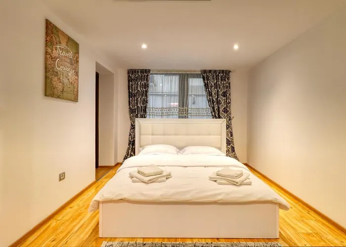 Luxurious 3 Bedroom In Herastrau *