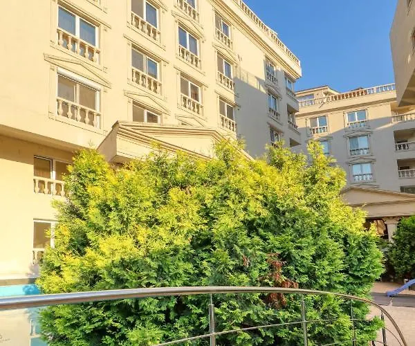 Apartmán Luxurious 3 Bedroom In Herastrau Bukurešť