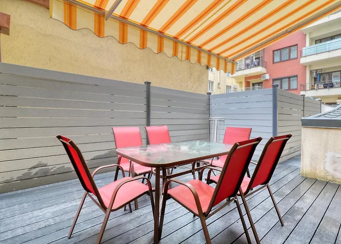 Luxurious 3 Bedroom In Herastrau *